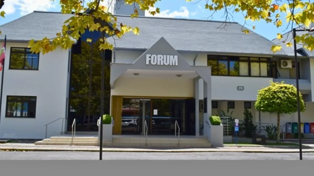 Tribunal do Júri de Fraiburgo julga homicídio duplamente qualificado envolvendo adolescentes