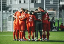 Finalistas da Copa Quarentinha serão definidos neste domingo