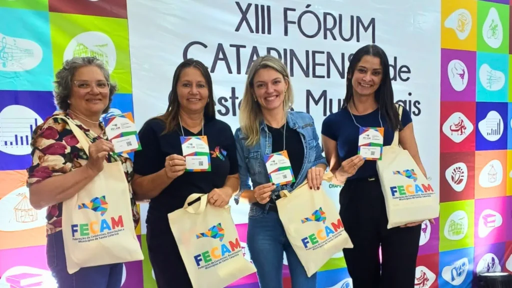 Iomerê marca presença no XIII Fórum Catarinense de Cultura