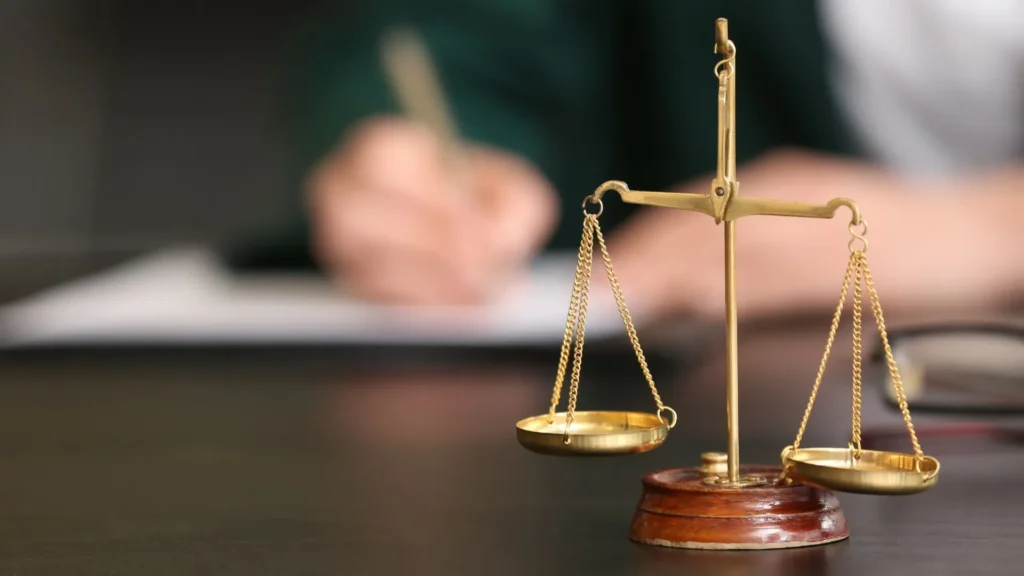 Assalto a banco com reféns em Timbó Grande leva 11 à prisão