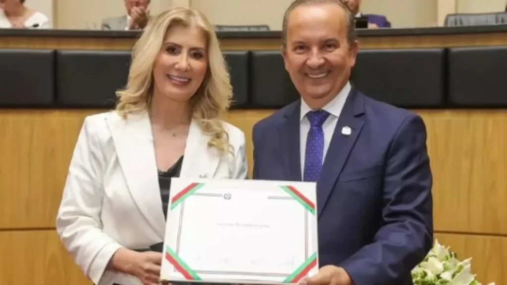 Jorginho confirma Luciane Ceretta como secretária de Educação de SC