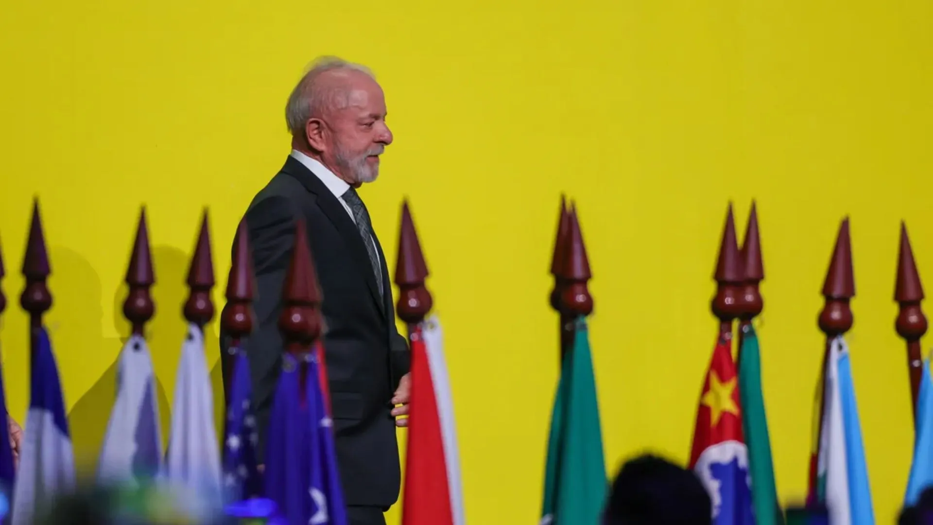 Lula é vaiado durante Marcha dos Prefeitos em Brasília