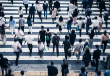 Casamentos sobem, nascimentos caem e divórcios aumentam em SC