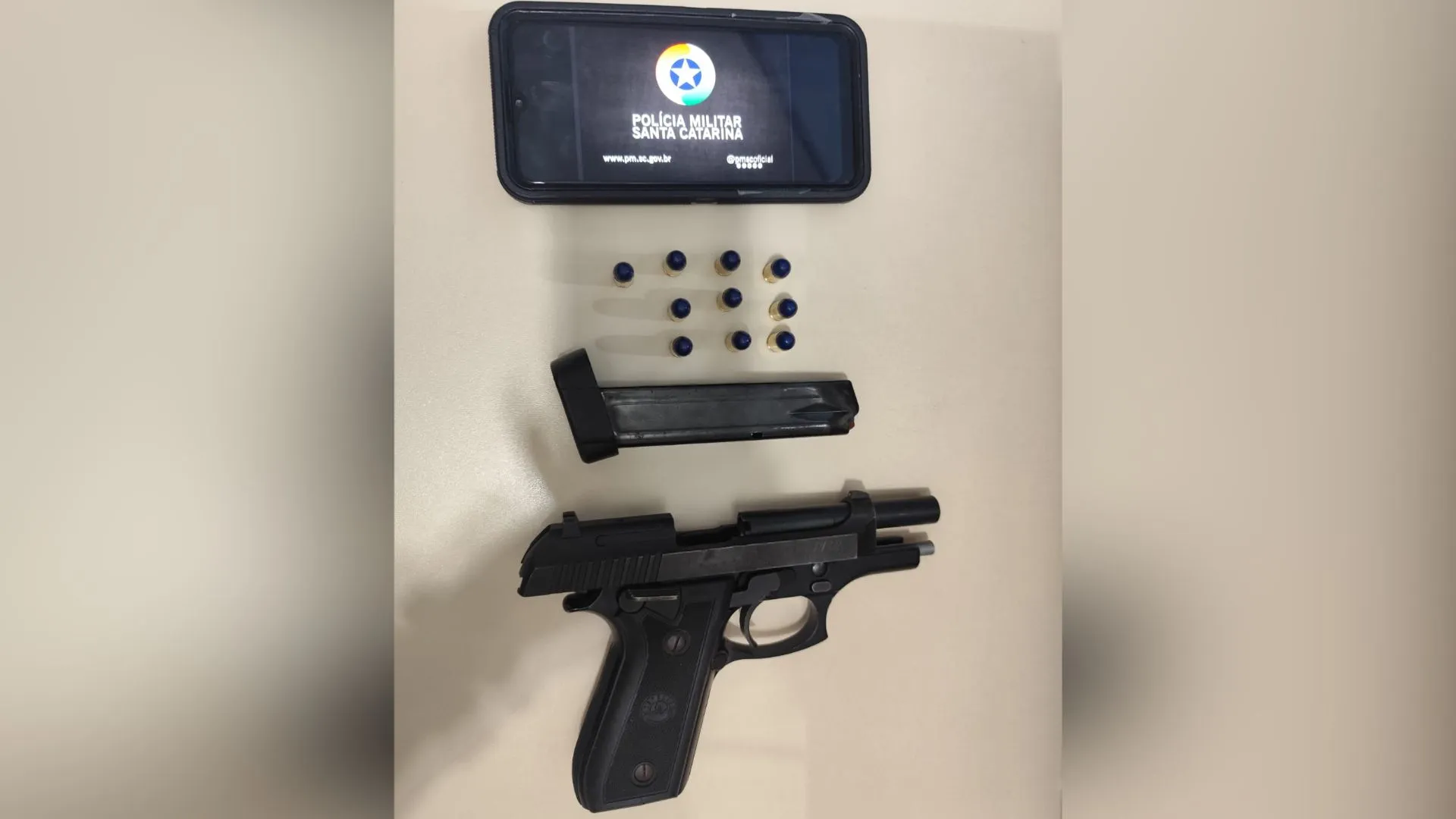 Troca de tiros em Videira termina com perseguição e prisão