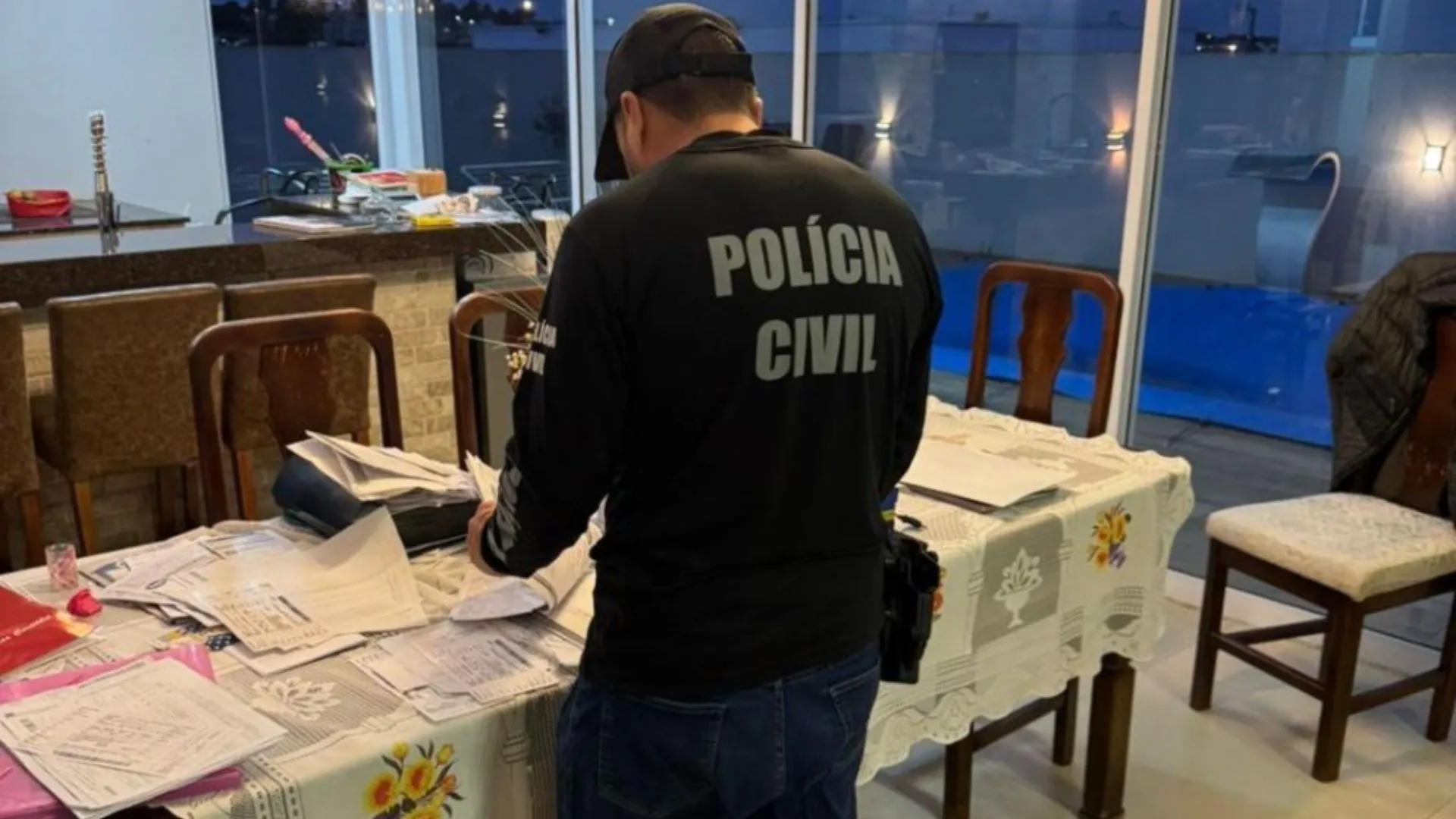 Polícia bloqueia R$ 8 milhões em operação contra o jogo do bicho no Meio-Oeste de SC