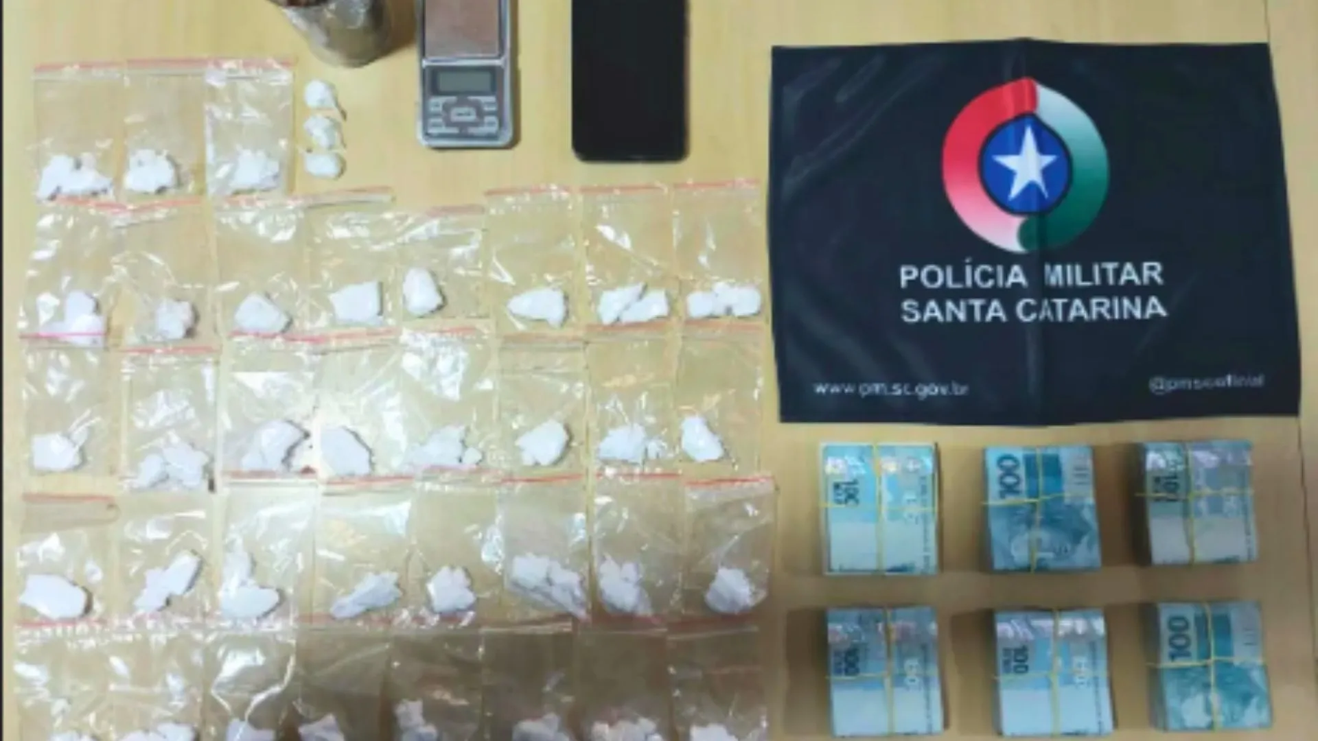 Homem é preso por tráfico de drogas em Arroio Trinta