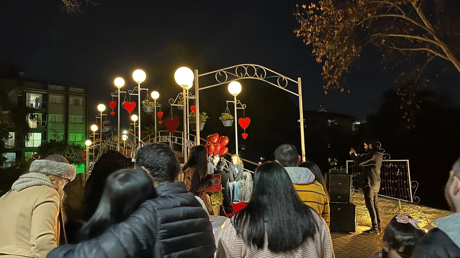 Evento do Dia dos Namorados aquece corações em Caçador