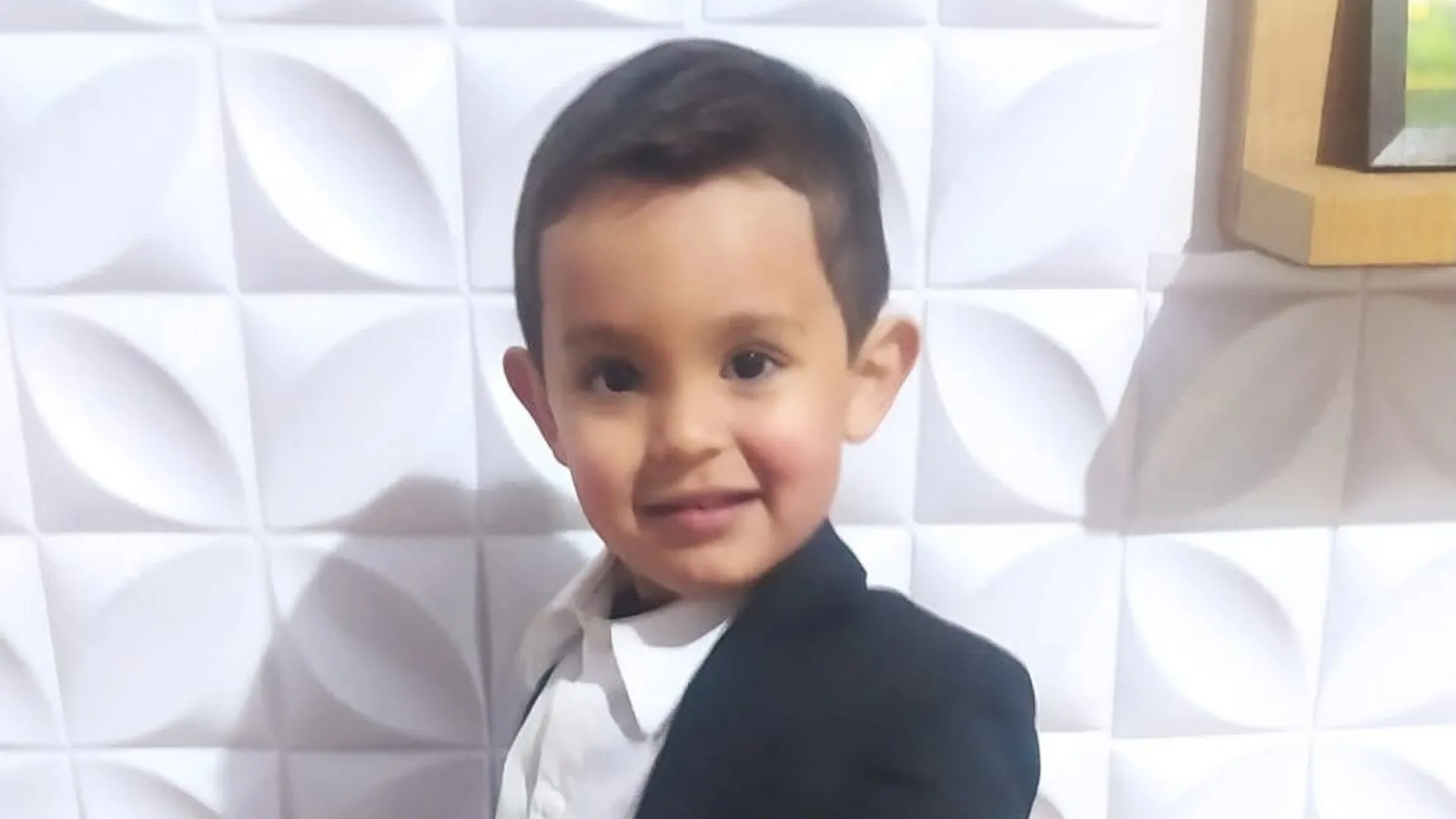 Morre Kalleo Pauletti, menino de 4 anos que lutava contra câncer