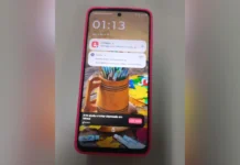 Mulher furta celular após pedir ajuda em residência