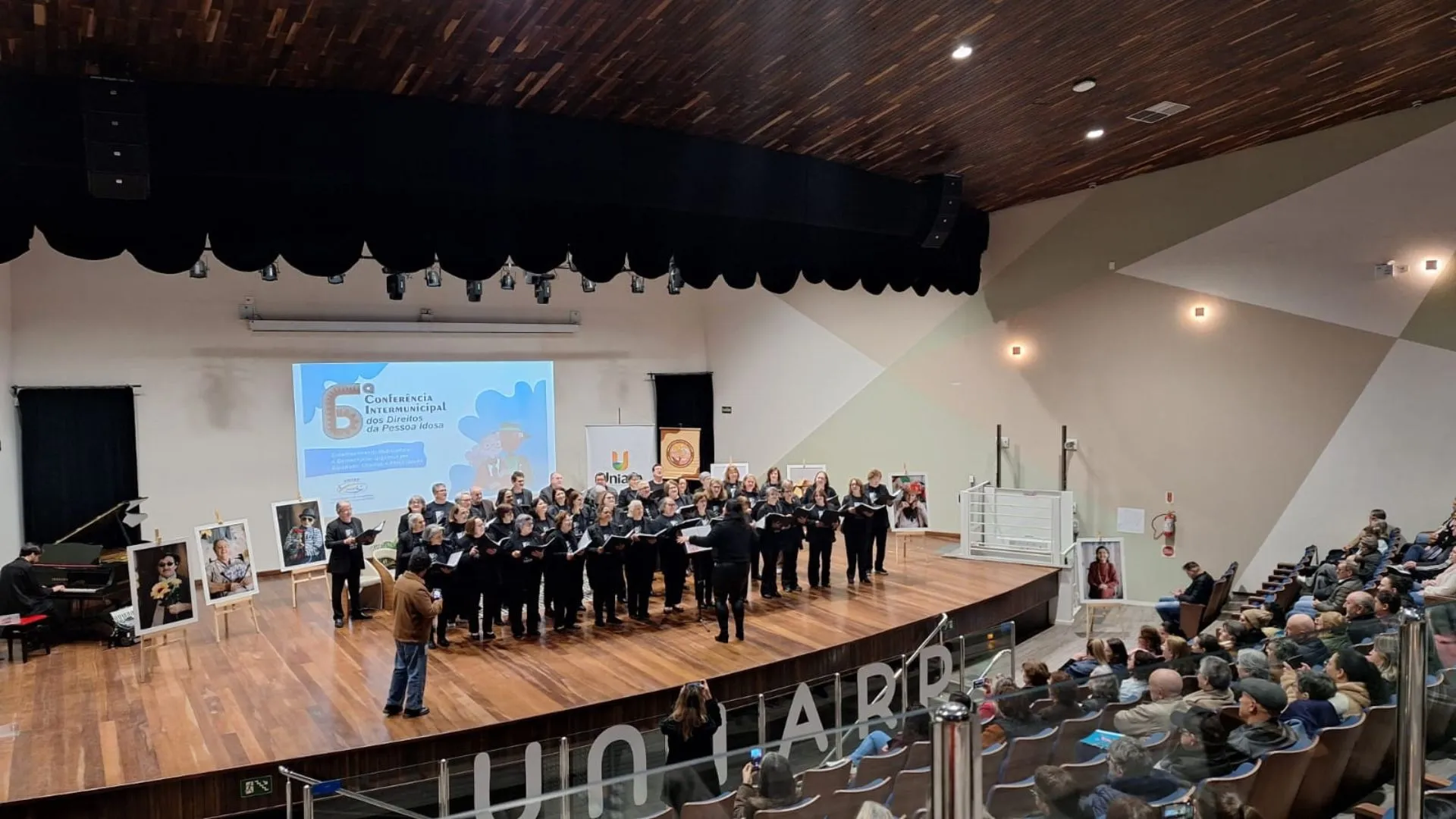 Conferência debate direitos da pessoa idosa em Caçador