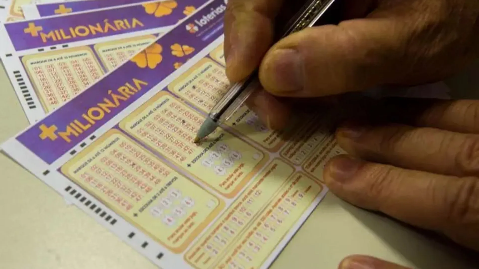 Apostador de SC ganha R$ 162 mil na +Milionária