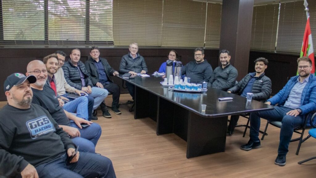 Prefeitura de Videira encaminha redorma administrativa para Câmara de Vereadores