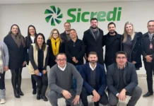 Sicredi Soma destaca cooperativismo e homenageia imprensa regional