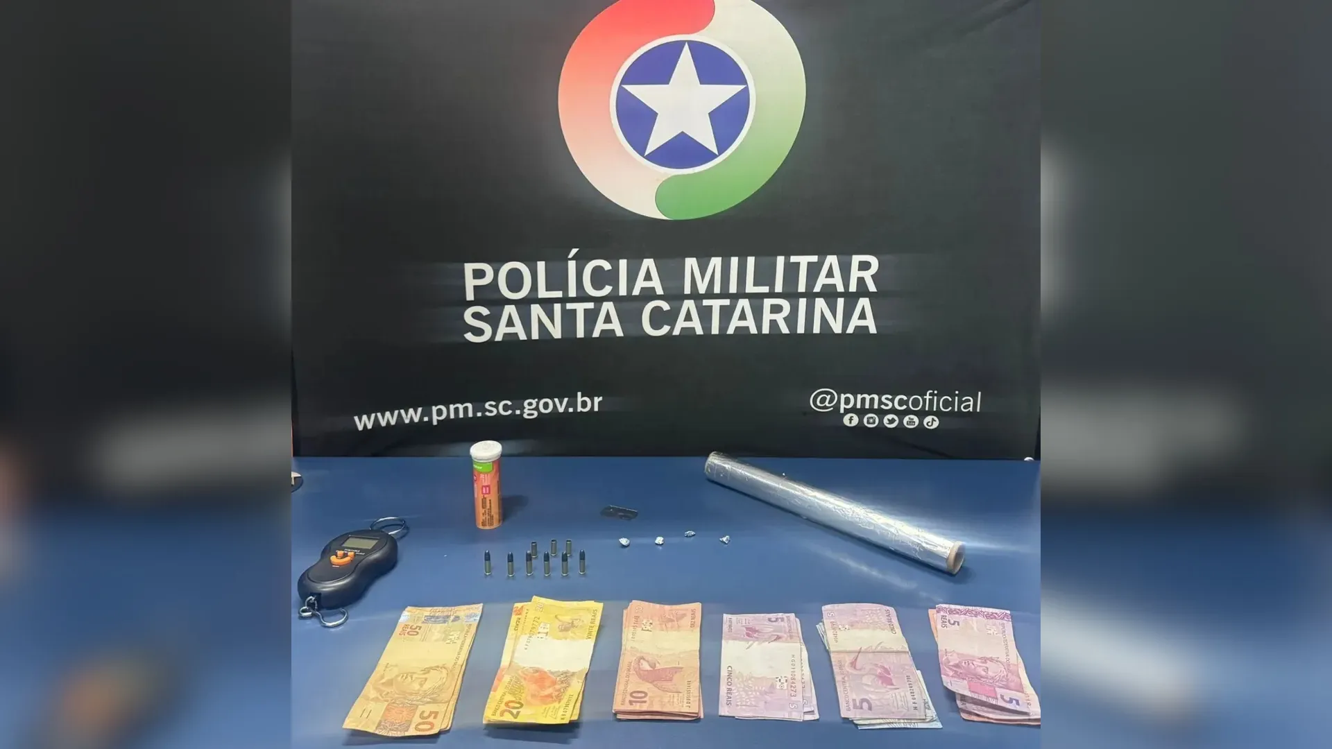 Polícia Militar combate ponto de tráfico de drogas em Caçador