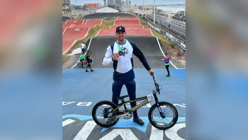 Videirense brilha no Brasileiro de BMX Racing 2025 na Bahia (1)