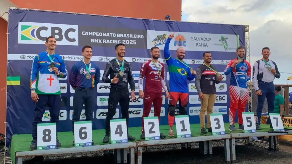 Videirense brilha no Brasileiro de BMX Racing 2025 na Bahia (1)