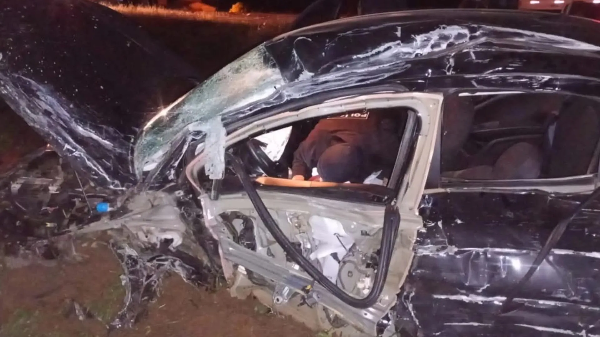 Padre morre após grave acidente entre carro e carreta na BR-280 em SC