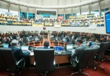 Leitura bíblica nas escolas e IPVA zero estão entre os mais de 50 projetos em pauta na Alesc