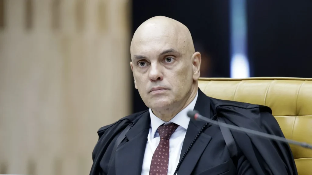 STF suspende aumento do IOF e convoca audiência entre governo e Congresso