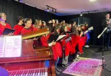 Alunos da Amimu realizam apresentações didáticas e ensaio aberto