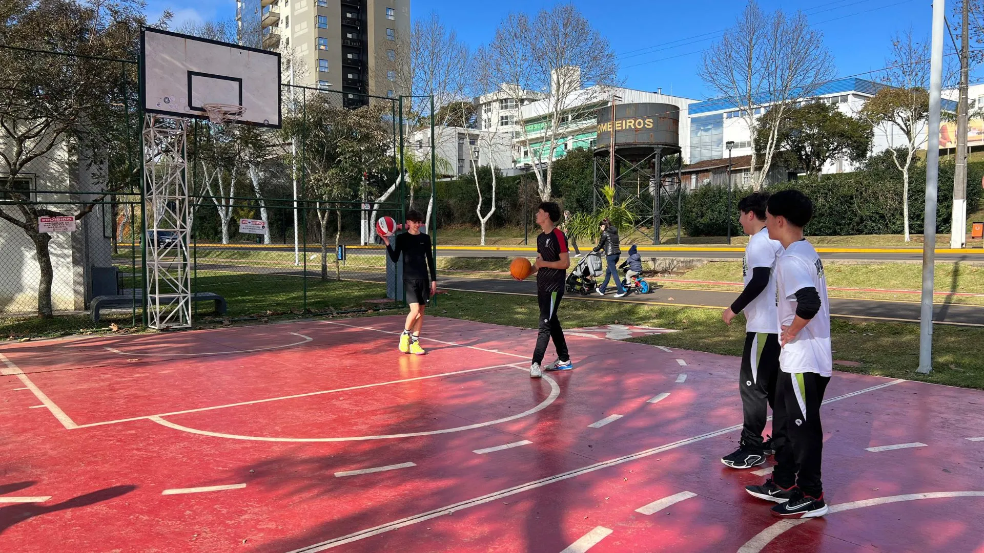 Caçador sedia campeonato de basquete 3x3 neste sábado