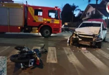 Jovem de 23 anos fica ferido em acidente de trânsito em Campos Novos