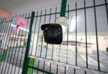 SC reforça segurança nas escolas com novas câmeras e botão do pânico