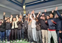 Campeãs dos Jogos Escolares de Caçador recebem troféus