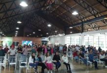 Coopervil e Sicoob celebram cooperativismo com palestra-show