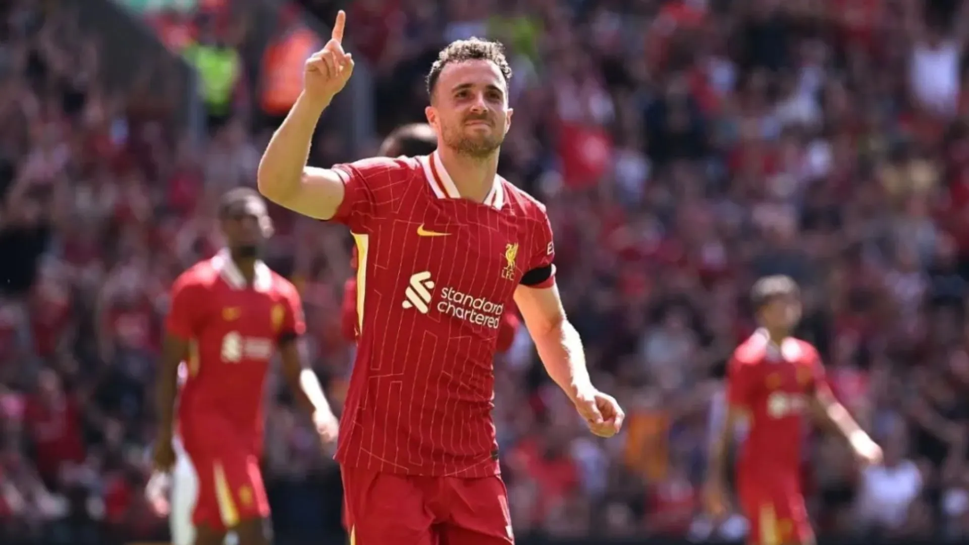 Diogo Jota, atacante do Liverpool e Portugal, morre em acidente na Espanha