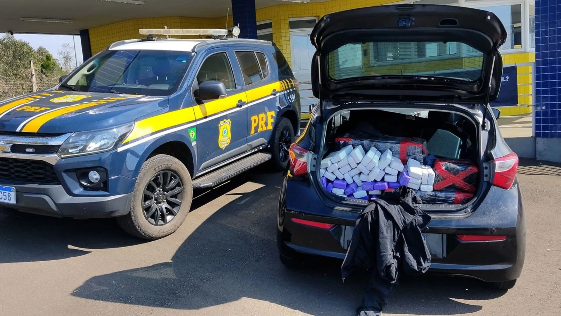 PRF apreende 147 kg de maconha na BR-153 em Água Doce