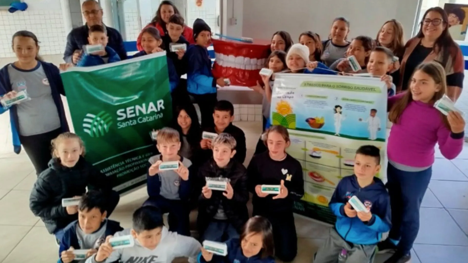 Projeto Sorrindo no Campo leva saúde bucal às escolas de Iomerê