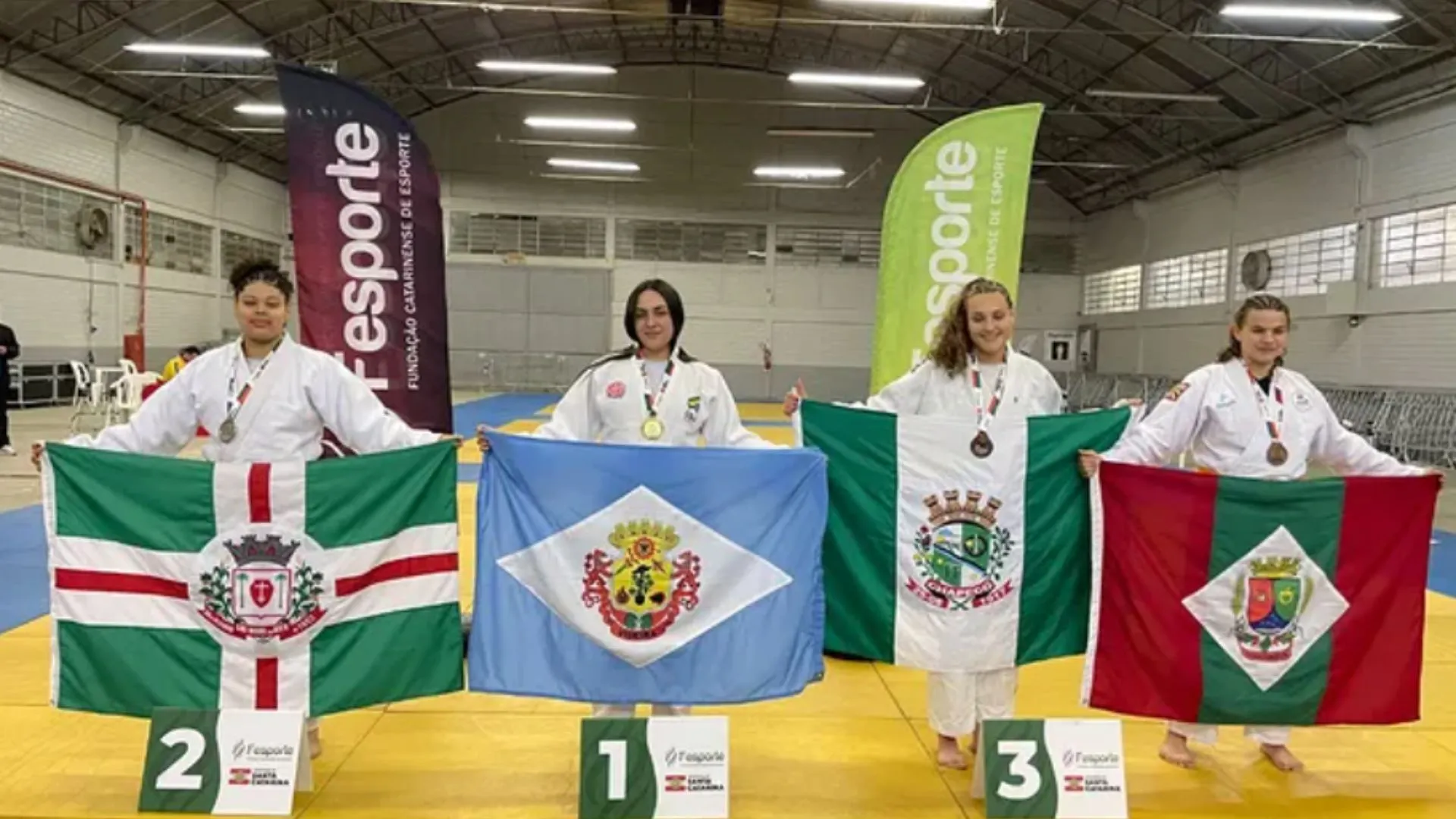 Judocas de Videira conquistam seis medalhas nos Joguinhos Abertos de SC