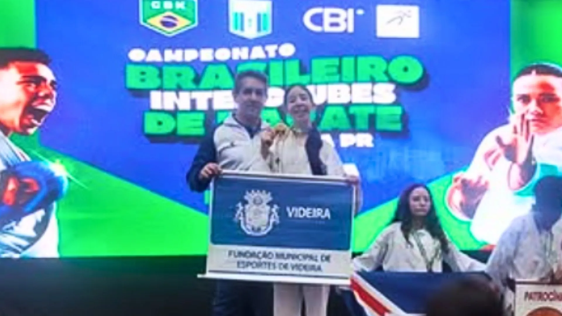 Videirense conquista ouro e vaga na final do Brasileiro de Karate 2025