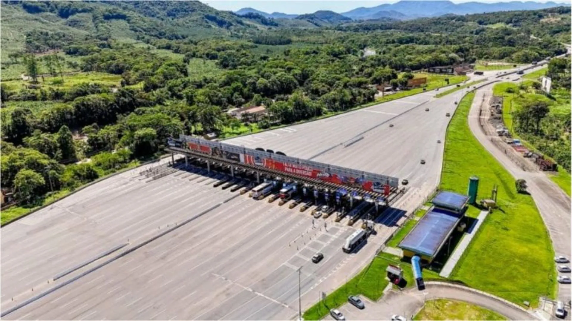 Tarifas de pedágio sobem nas BR 101, BR 116 e BR 376