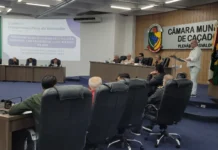 Secretário esclarece demandas da saúde na tribuna da Câmara
