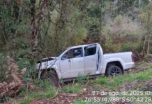 Colisão traseira envolve caminhão e Amarok em Lebon Régis