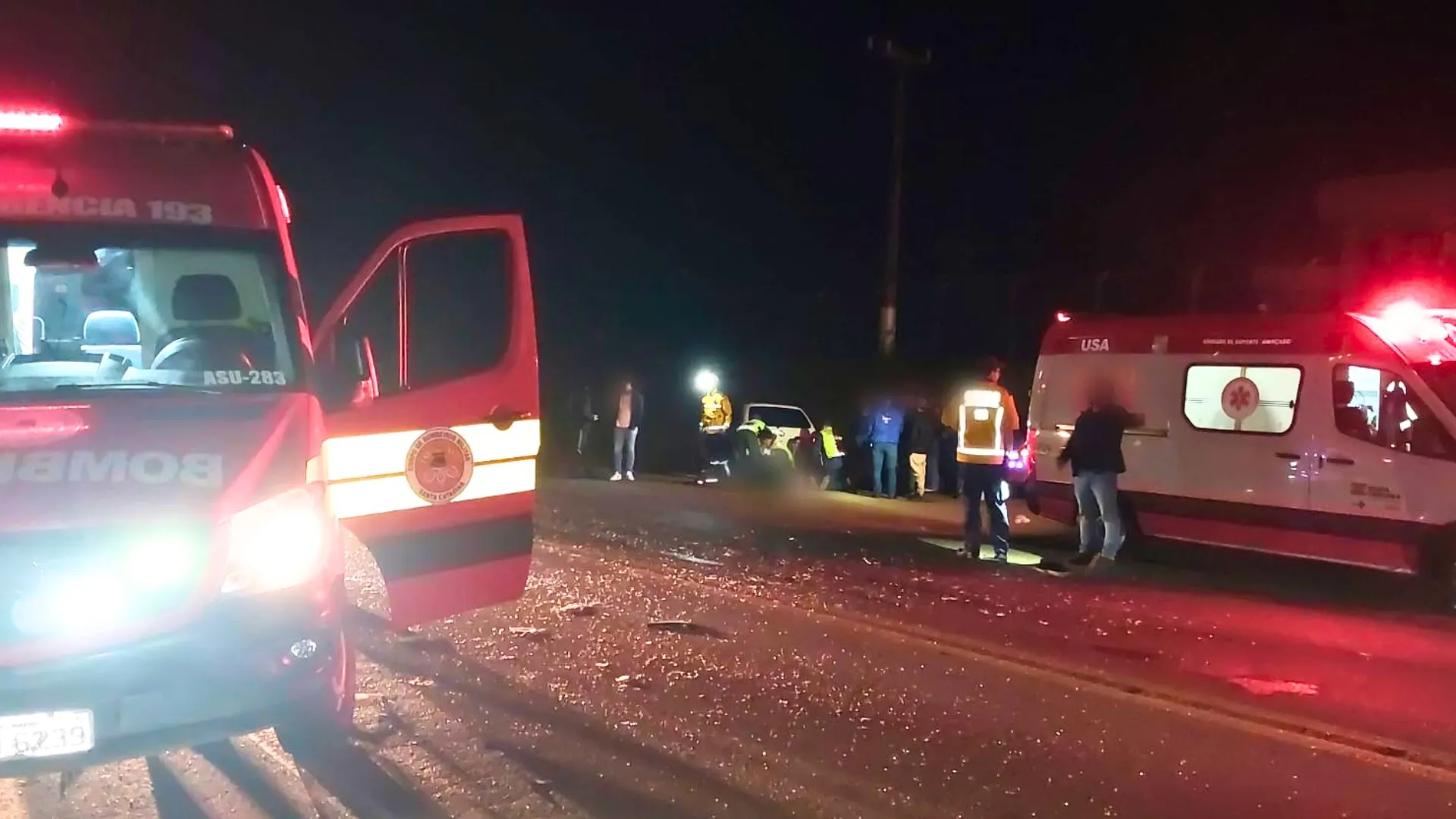 Colisão com quatro veículos deixa feridos em Videira