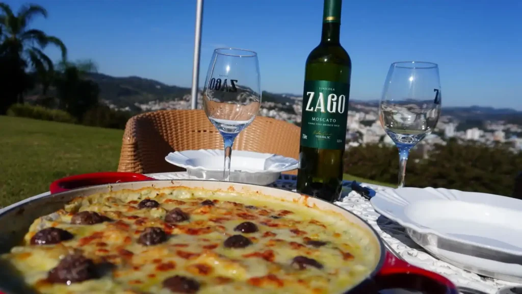 Bacalhau às Natas: tradição portuguesa em destaque no Essência na Cozinha