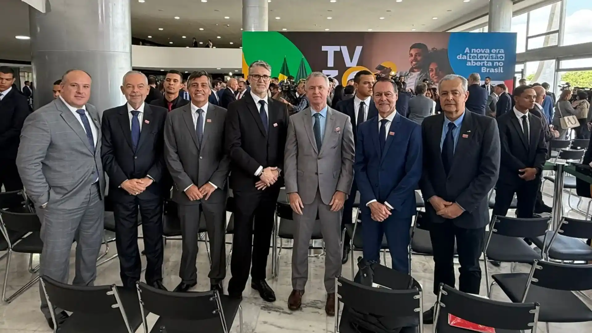 TV 3.0 é oficializada no Brasil com presença da ACAERT
