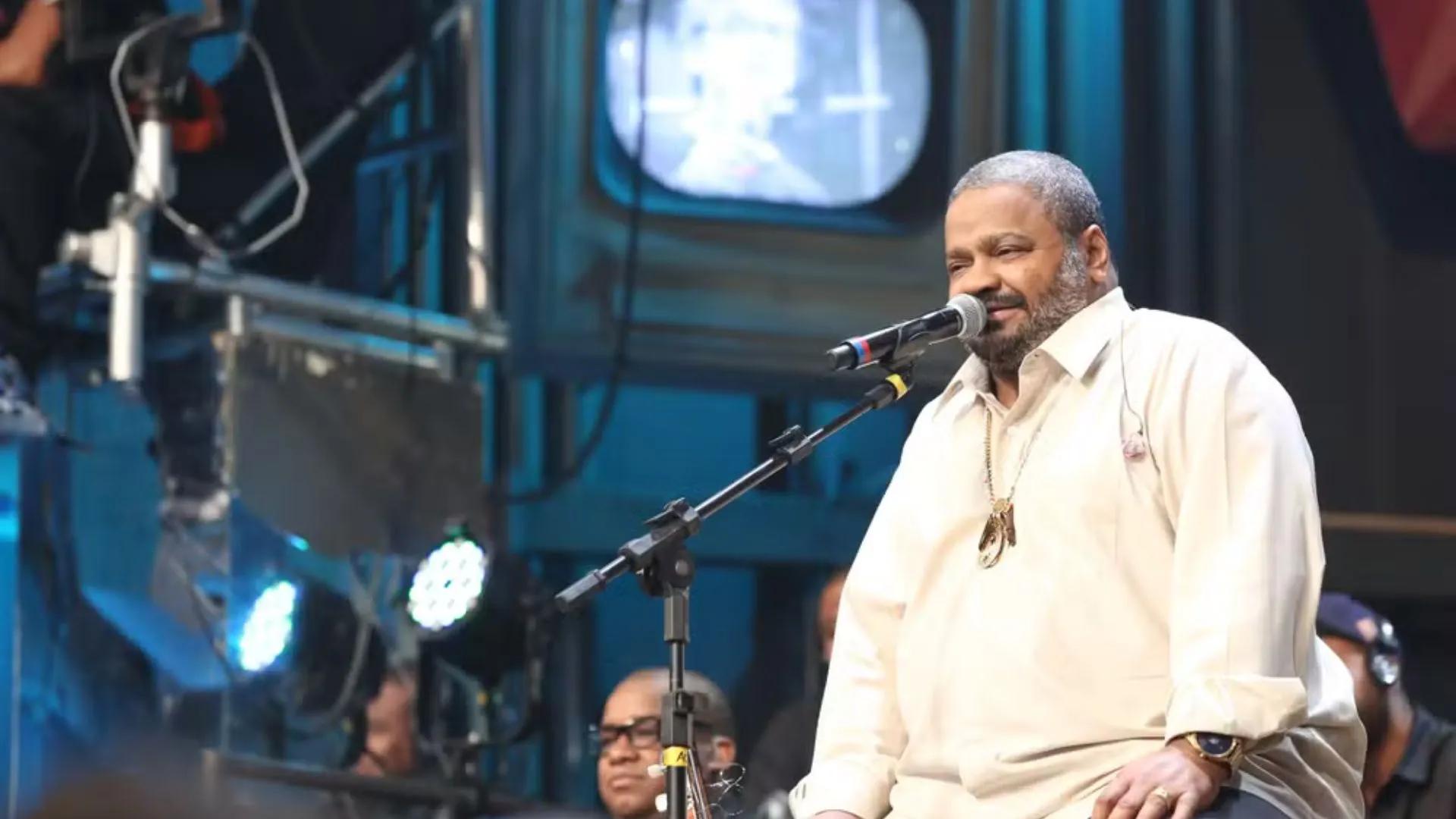 Morre Arlindo Cruz, ícone do samba, aos 66 anos