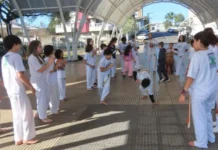 Bairro Vila Verde em Videira recebe oficinas gratuitas de desenho e capoeira