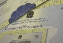 Depois de 50 anos, mulher conquista o direito de incluir o nome do pai no documento