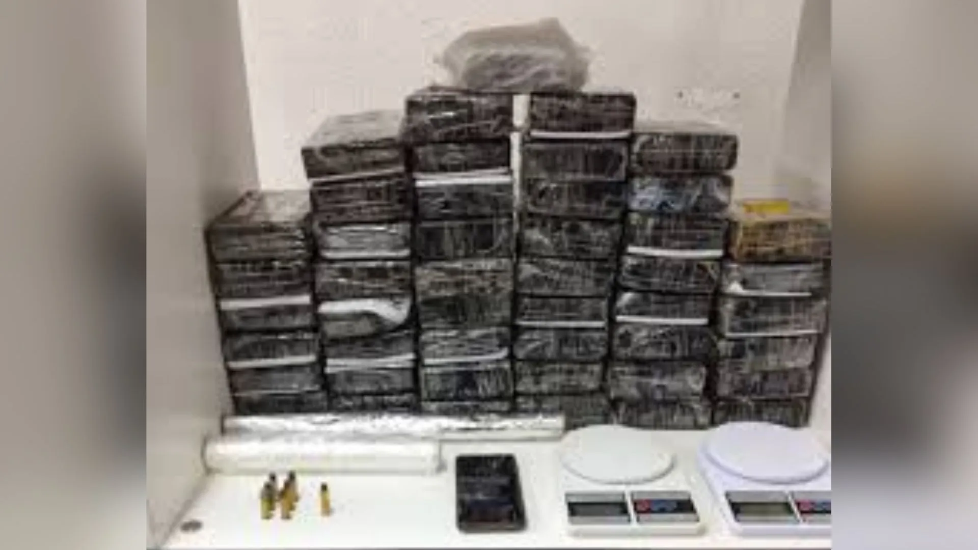 Jovem é preso com mais de R$ 3,5 milhões de cocaína no Oeste de SC