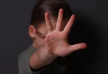 Pensão para filhos de mulheres vítimas de feminicídio é oficializada