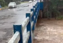 Defesa Civil faz alerta após chuva intensa causar transtornos em Videira Defesa Civil faz alerta após chuva intensa causar transtornos em Videira