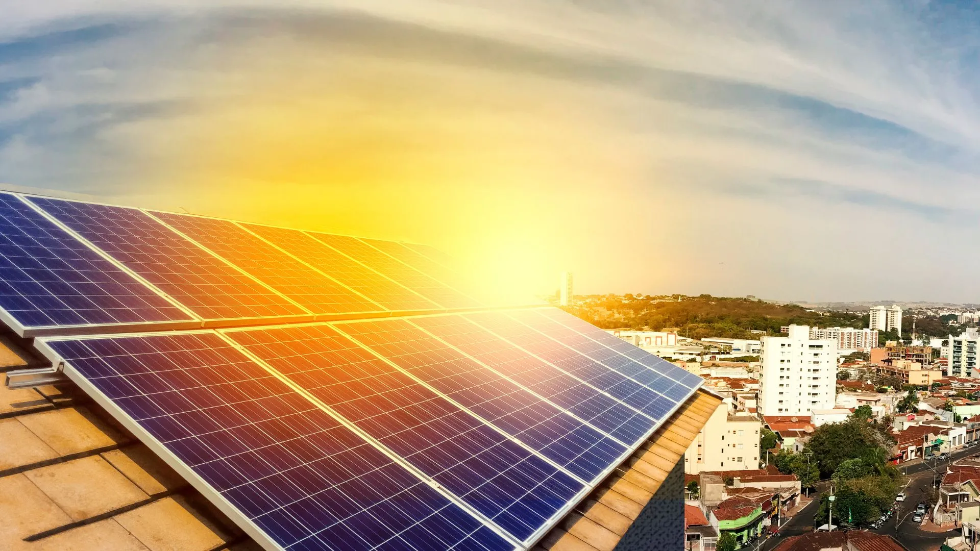 Governo de SC e Celesc firmam acordo para levar energia solar a escolas estaduais