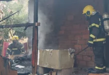 Discussão entre moradores termina em incêndio em Videira