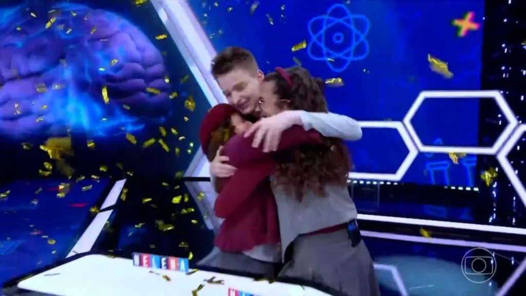 Jovem prodígio de SC vence o Pequenos Gênios no Domingão com Huck
