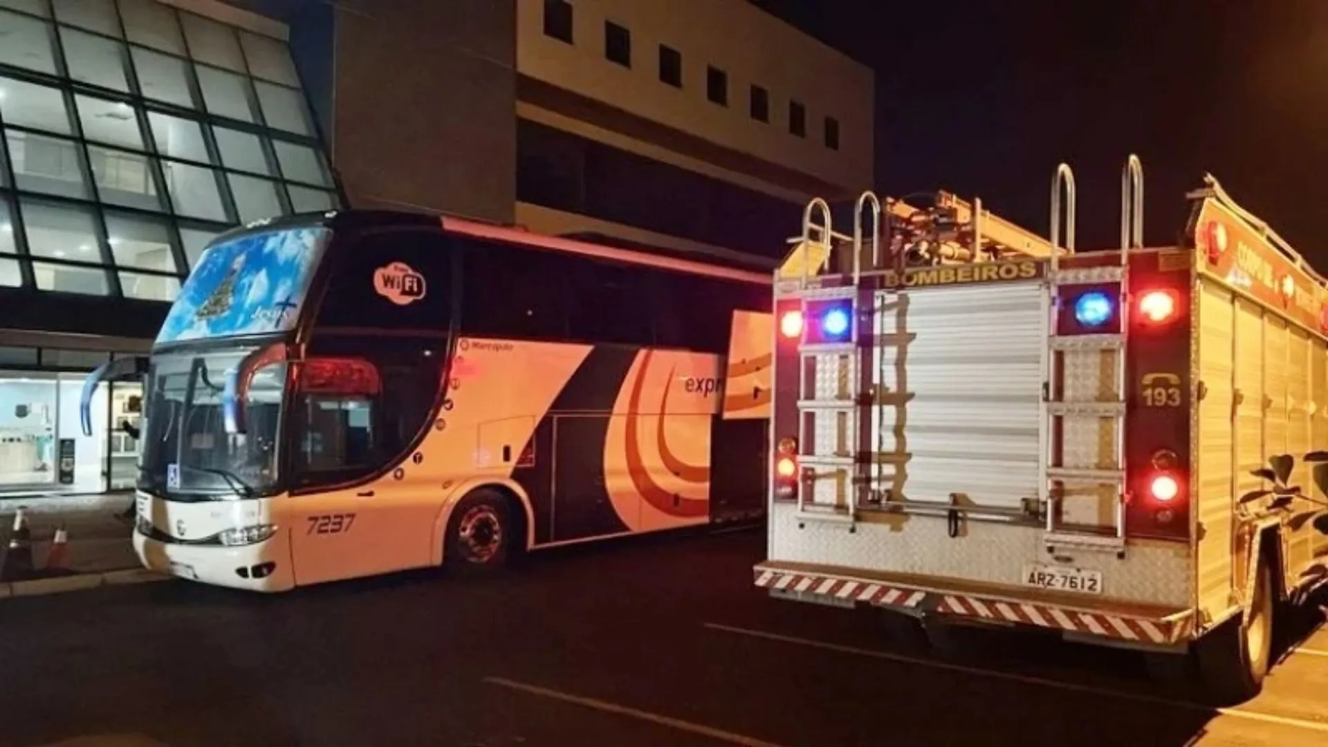 Ônibus vindo do Paraguai é flagrado com 1,8 tonelada de maconha
